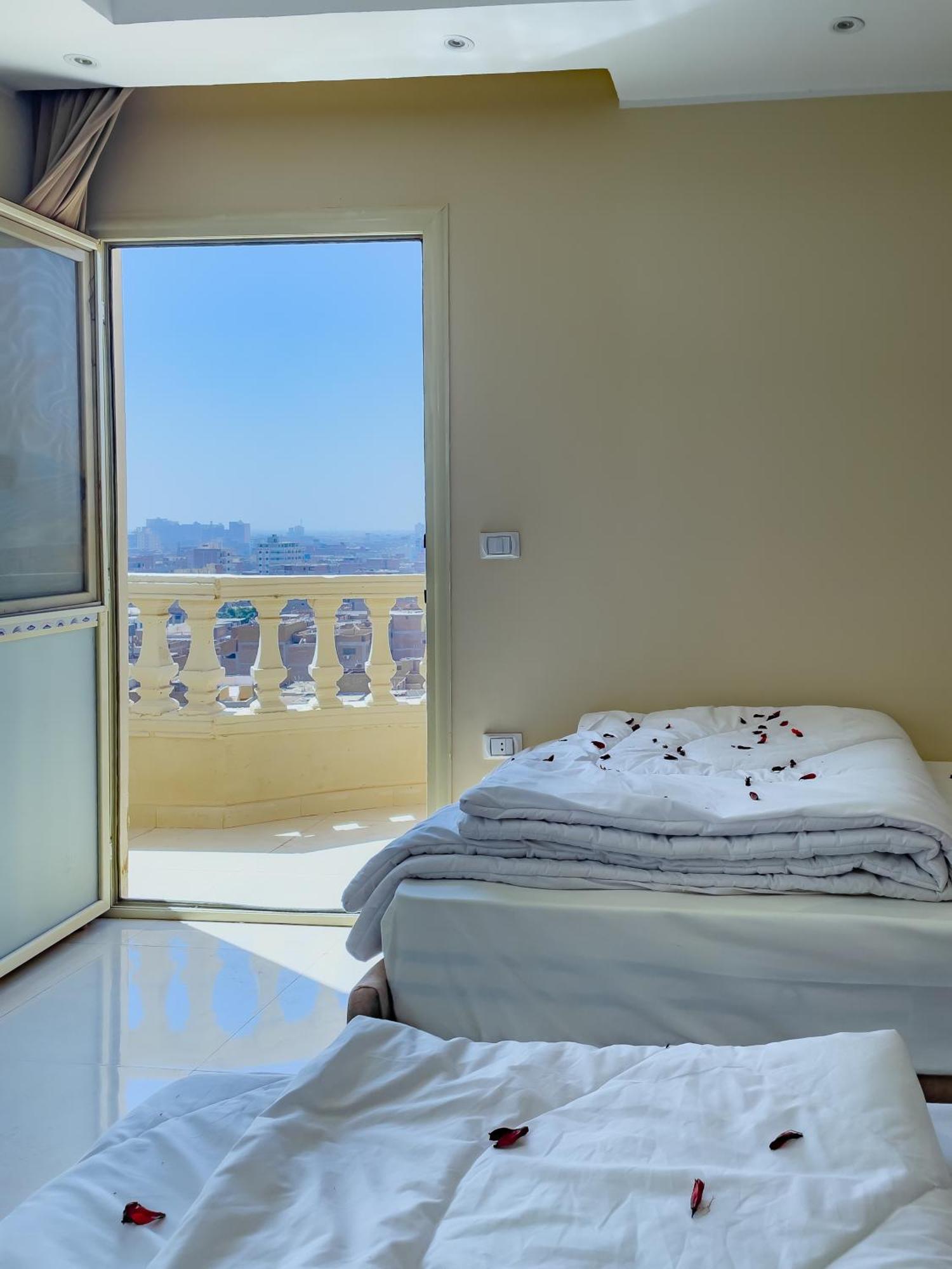 Jumeirah Pyramids View Inn Kafret el-Gabal Εξωτερικό φωτογραφία